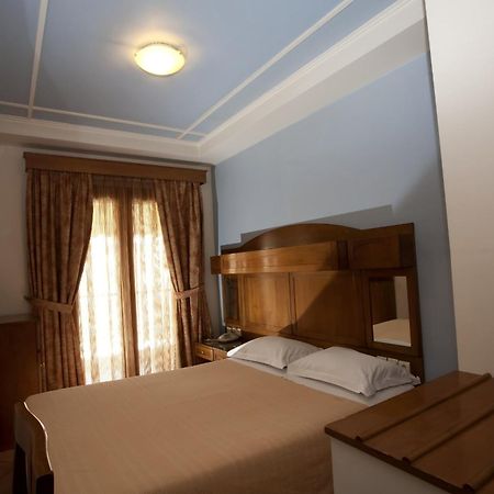 Hotel Katerina Aten Exteriör bild